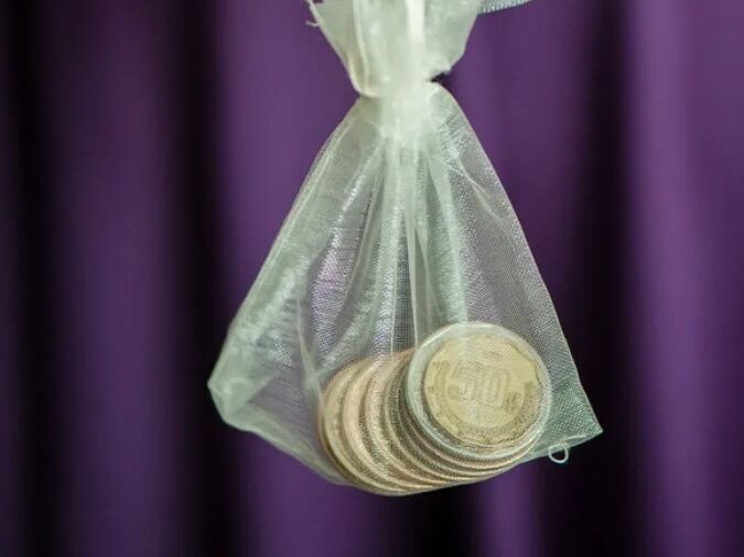 Picture of 13 Coins or The Arras