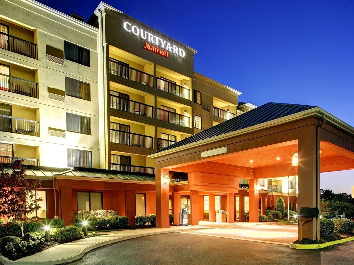 Picture of Courtyard by Marriott Richmond Chester