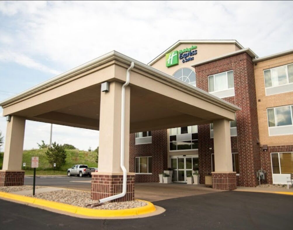 Picture of Holiday Inn Express & Suites Chanhassen, an IHG Hotel