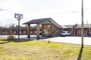 Picture of Budget Inn Carthage