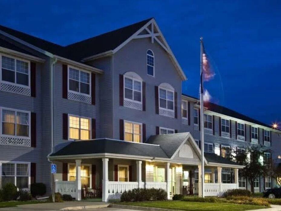 Picture of Country Inn & Suites by Radisson, Cedar Falls, IA