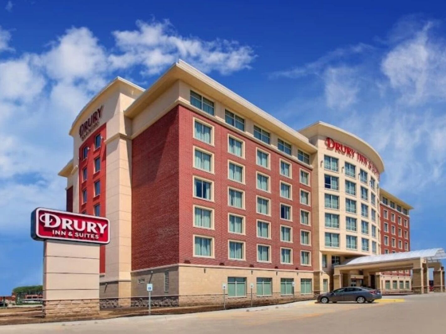 Picture of Drury Inn & Suites Iowa City Coralville