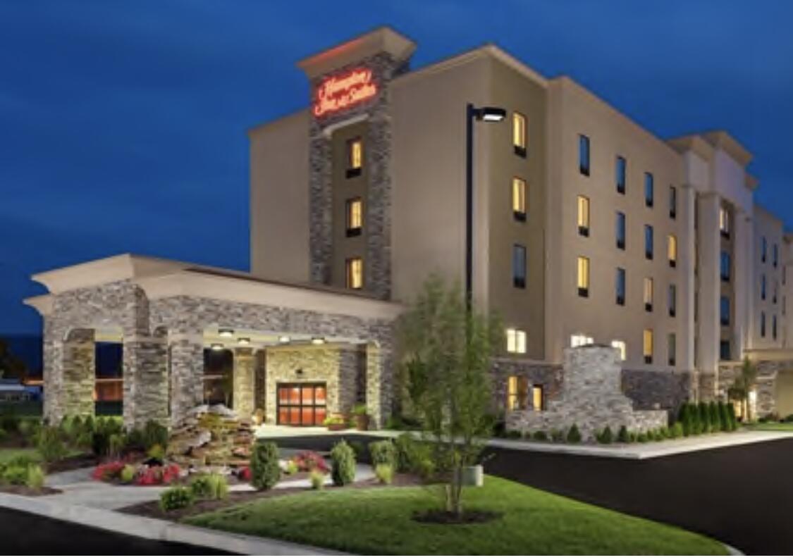 Picture of Hampton Inn & Suites Williamsport - Faxon Exit