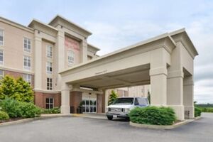 Picture of Hampton Inn & Suites Plymouth