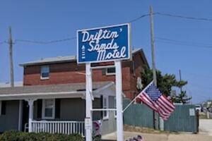 Picture of Driftin Sands Motel