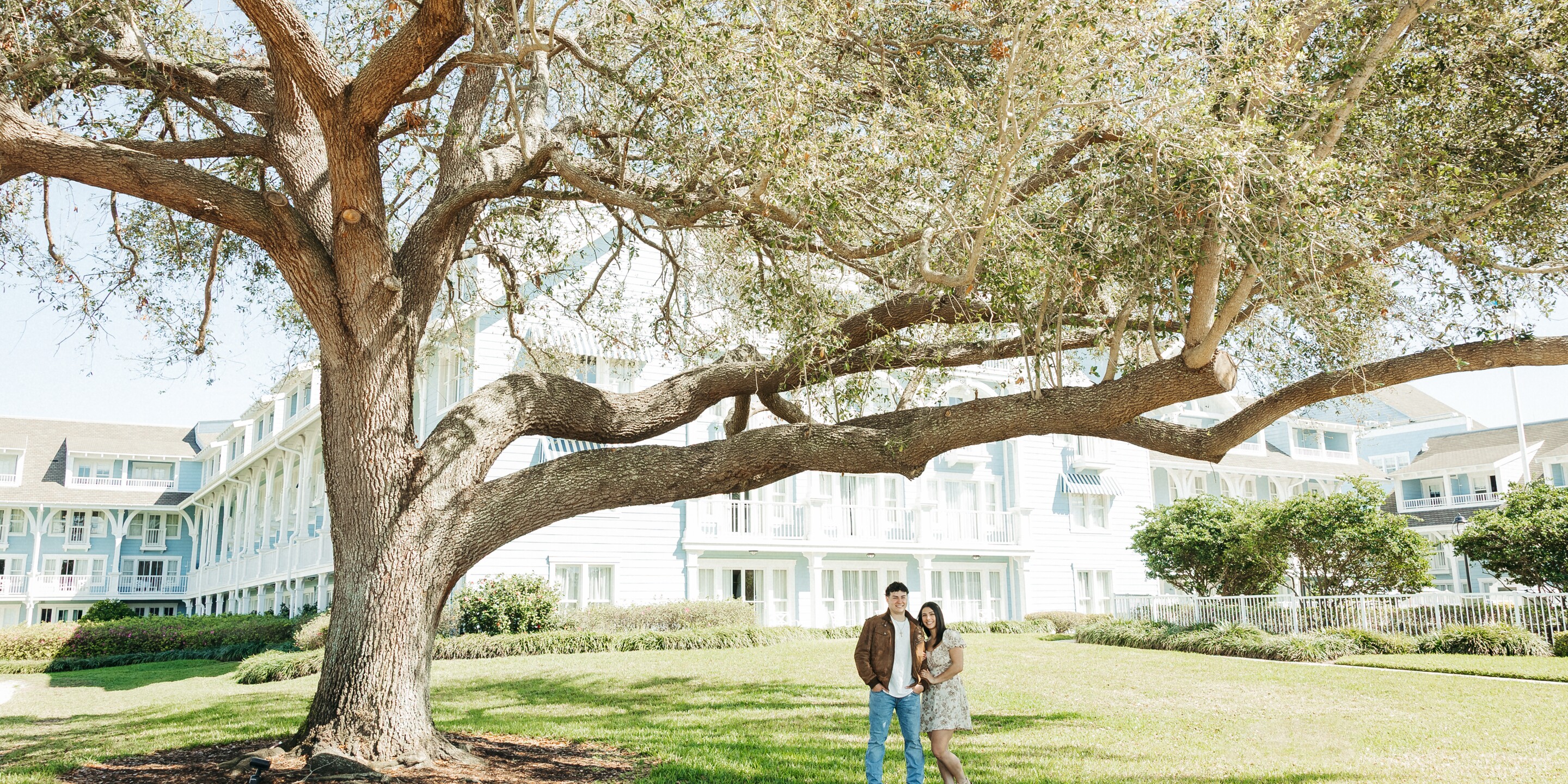Alli & Alex Home Page Banner