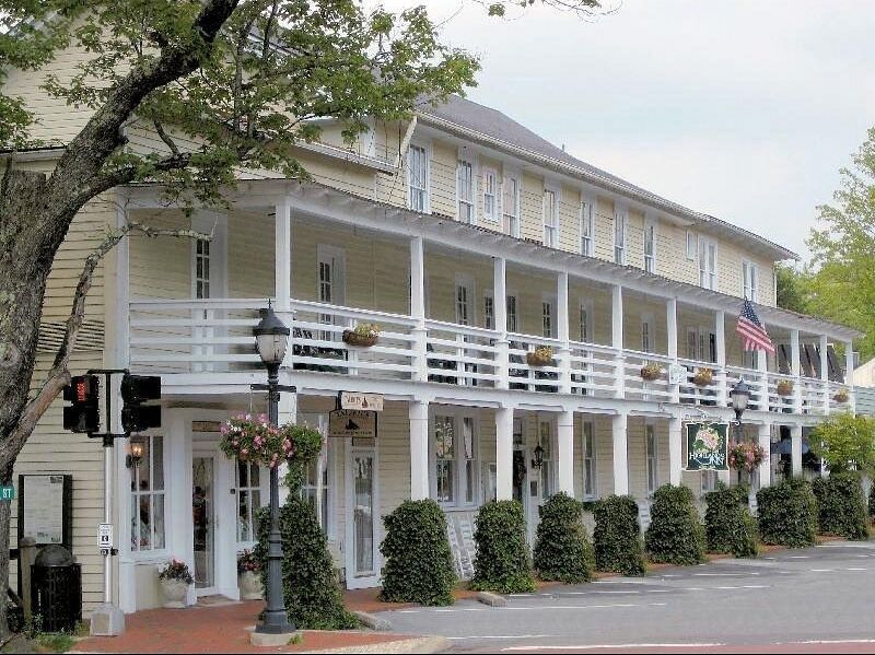 Picture of Highlands Inn