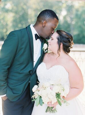 Bride and Groom at Dover Hall Estate in Richmond, Virginia