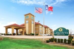 Picture of La Quinta Inn & Suites by Wyndham Longview North