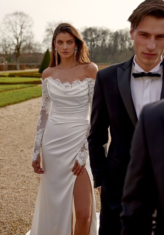 Justin Alexander Jessa Fit-and-Flare Wedding Dress - 2