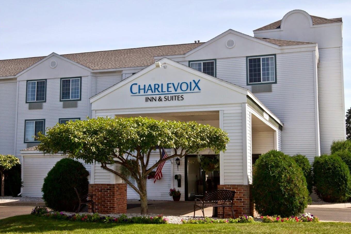 Picture of Charlevoix Inn and Suites