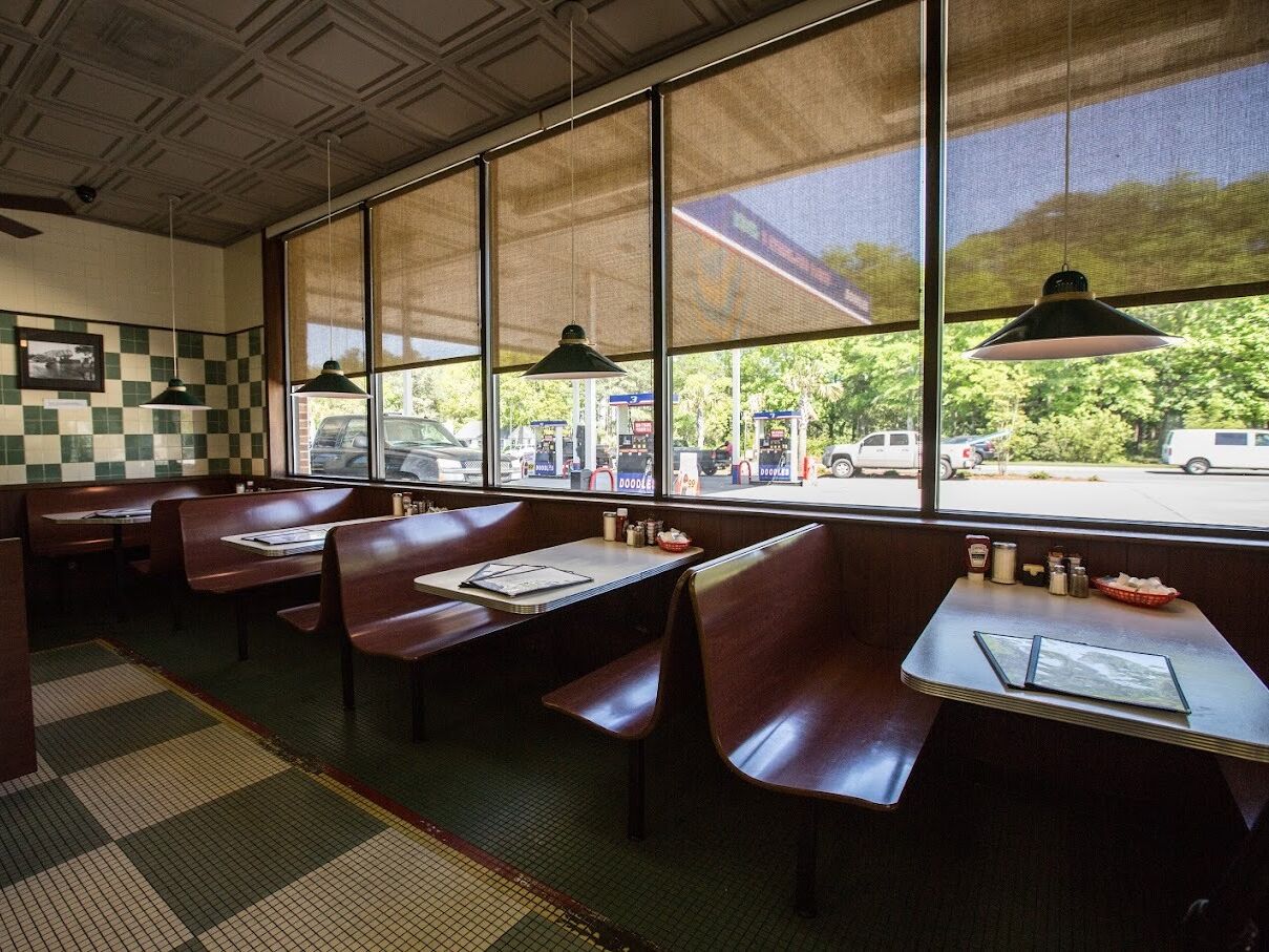 Picture of Old Bridge Diner