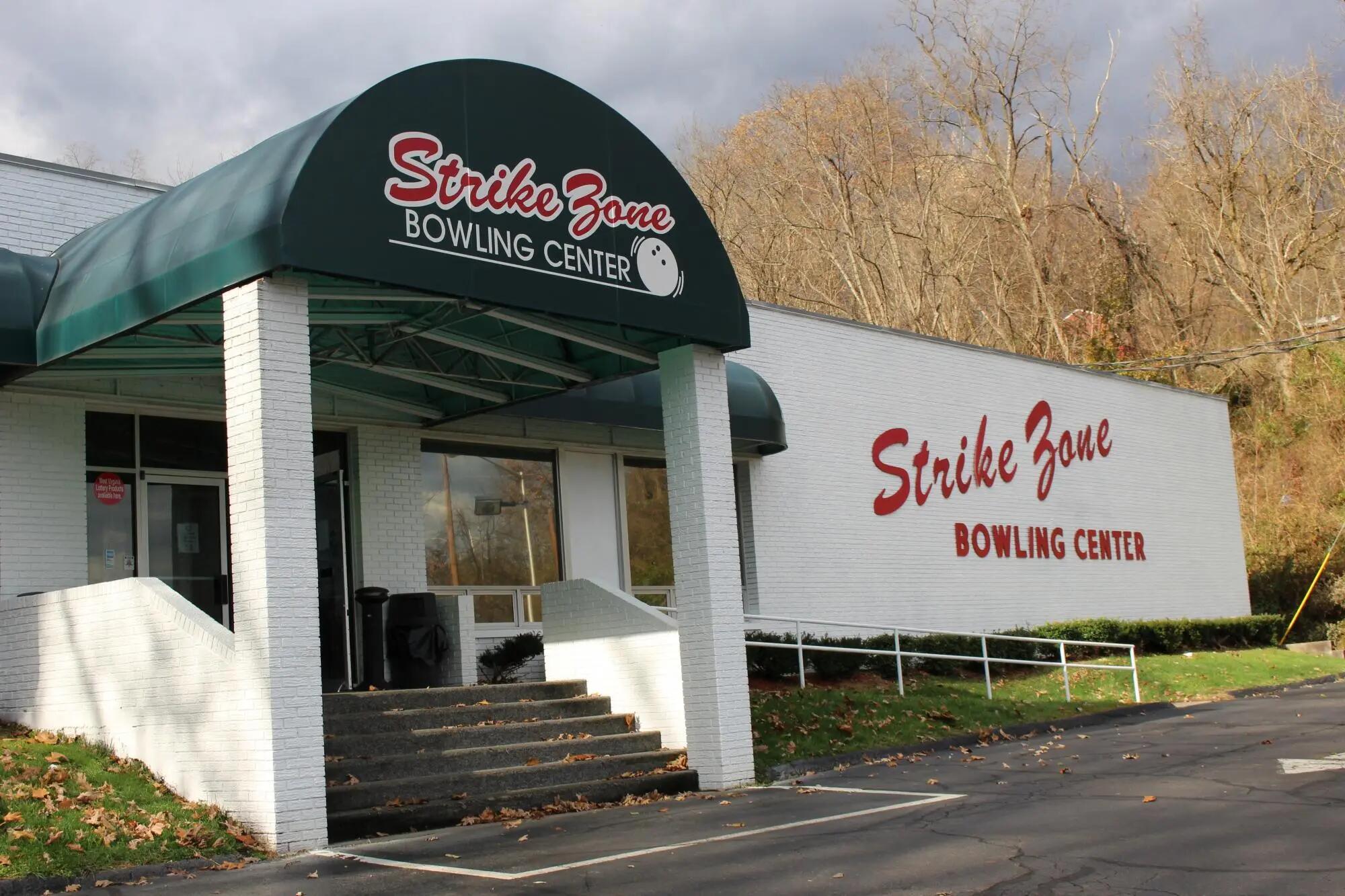 Picture of Strike Zone Bowling Center