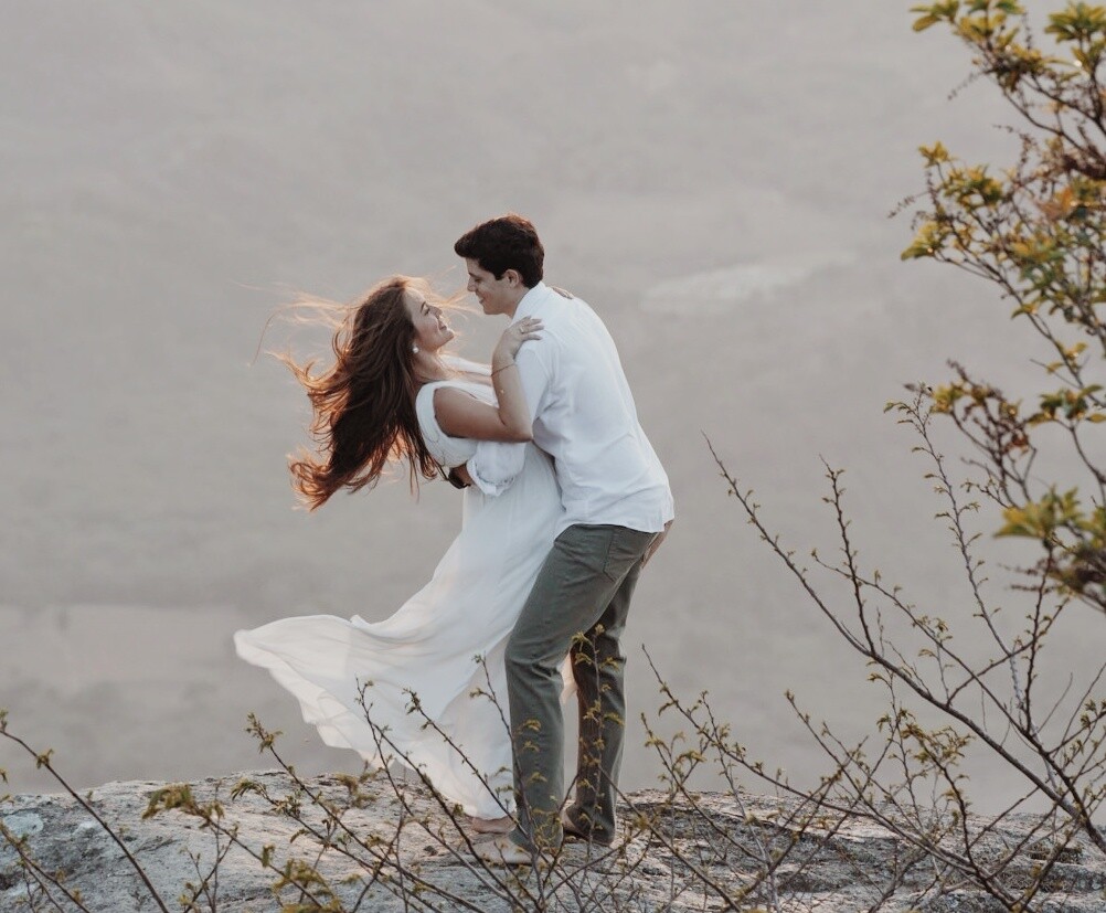 DANIELA & DANIEL Home Page Banner
