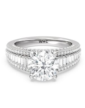 With Clarity Emerald, Round, Oval Cut Engagement Ring