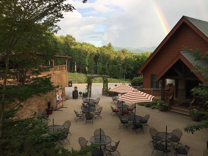 Picture of Paradise Hills Vineyard & Winery