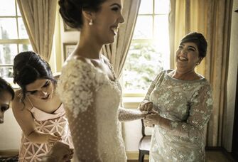 At What Age Do Parents Not Pay for the Wedding?