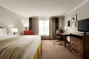 Picture of Country Inn & Suites by Radisson Commerce, GA