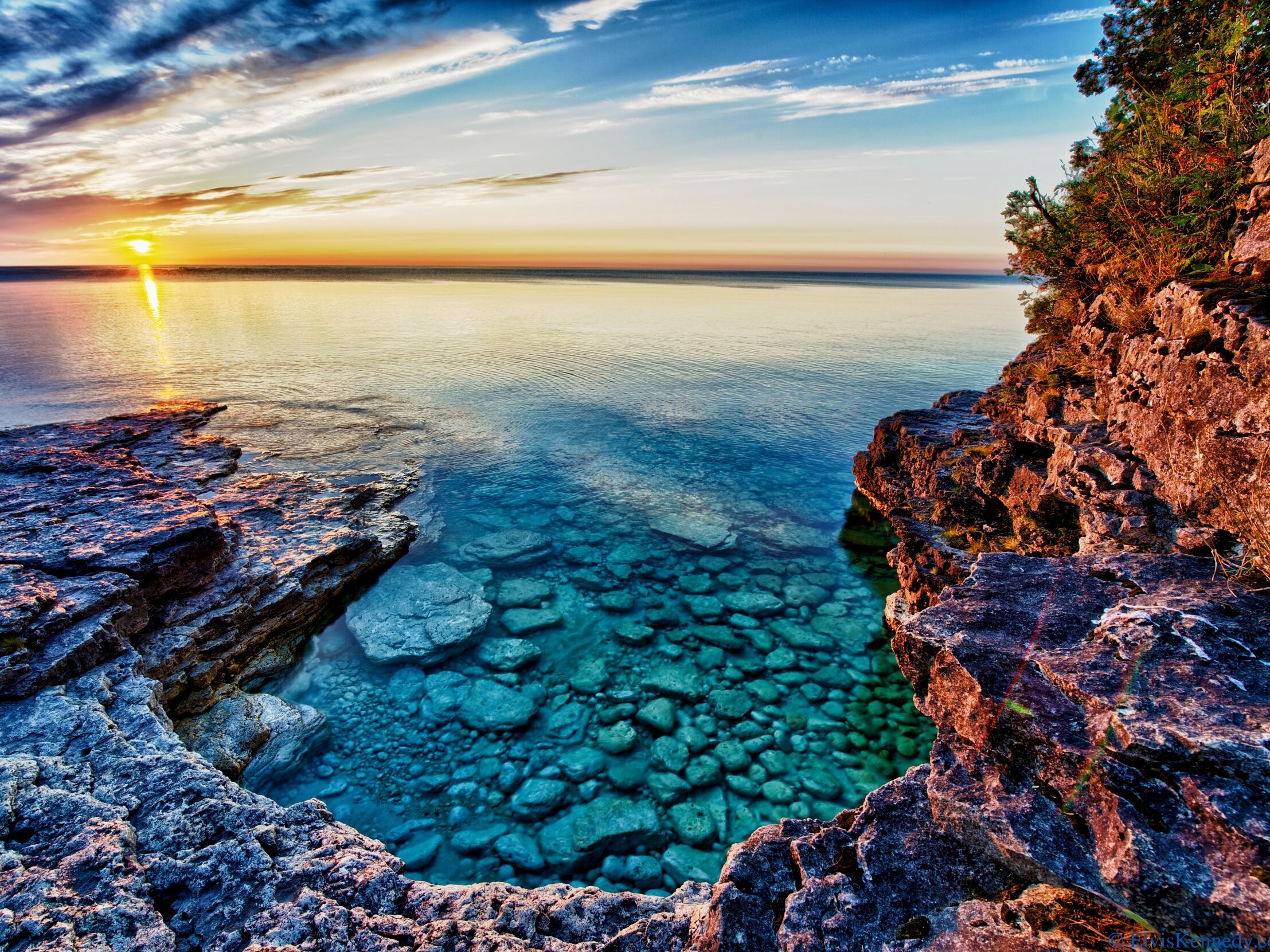 Picture of Cave Point County Park