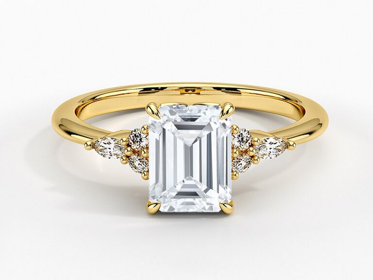 21 Glamorous Emerald-Cut Engagement Rings