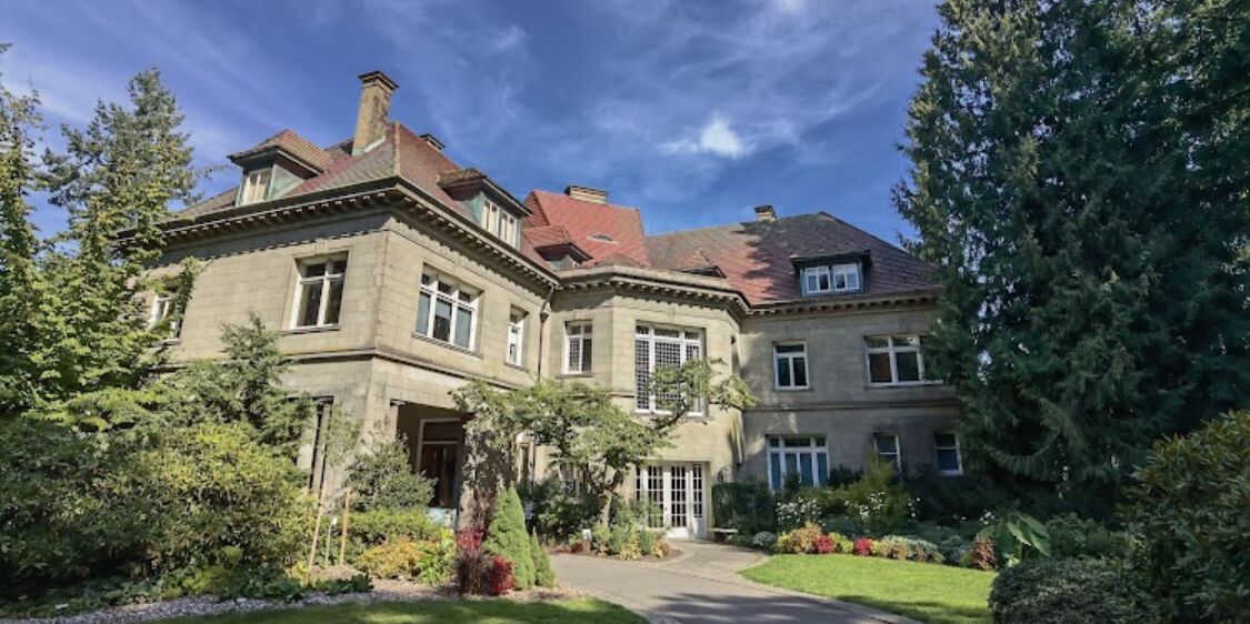 Picture of Pittock Mansion