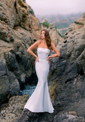 Wilderly Bride Hawthorn- F320 Sheath Wedding Dress