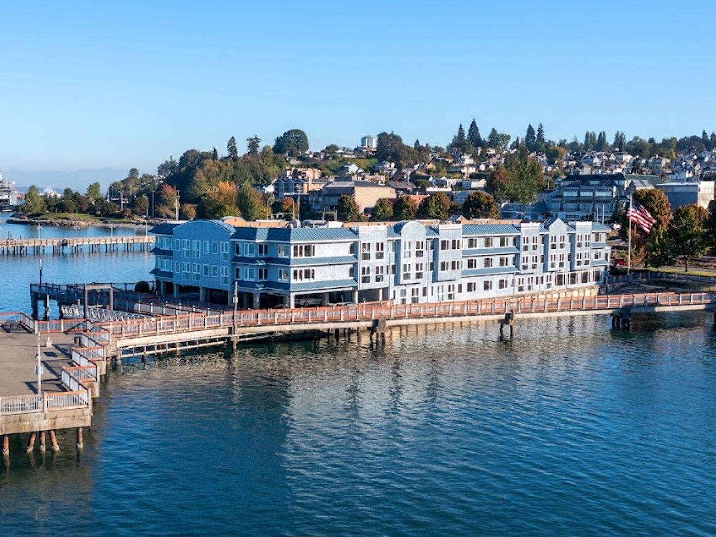 Picture of Silver Cloud Hotel - Tacoma Waterfront