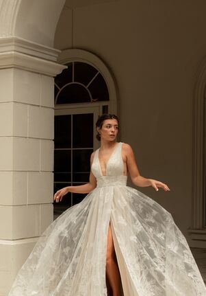 Essense of Australia D3665 A-Line Wedding Dress