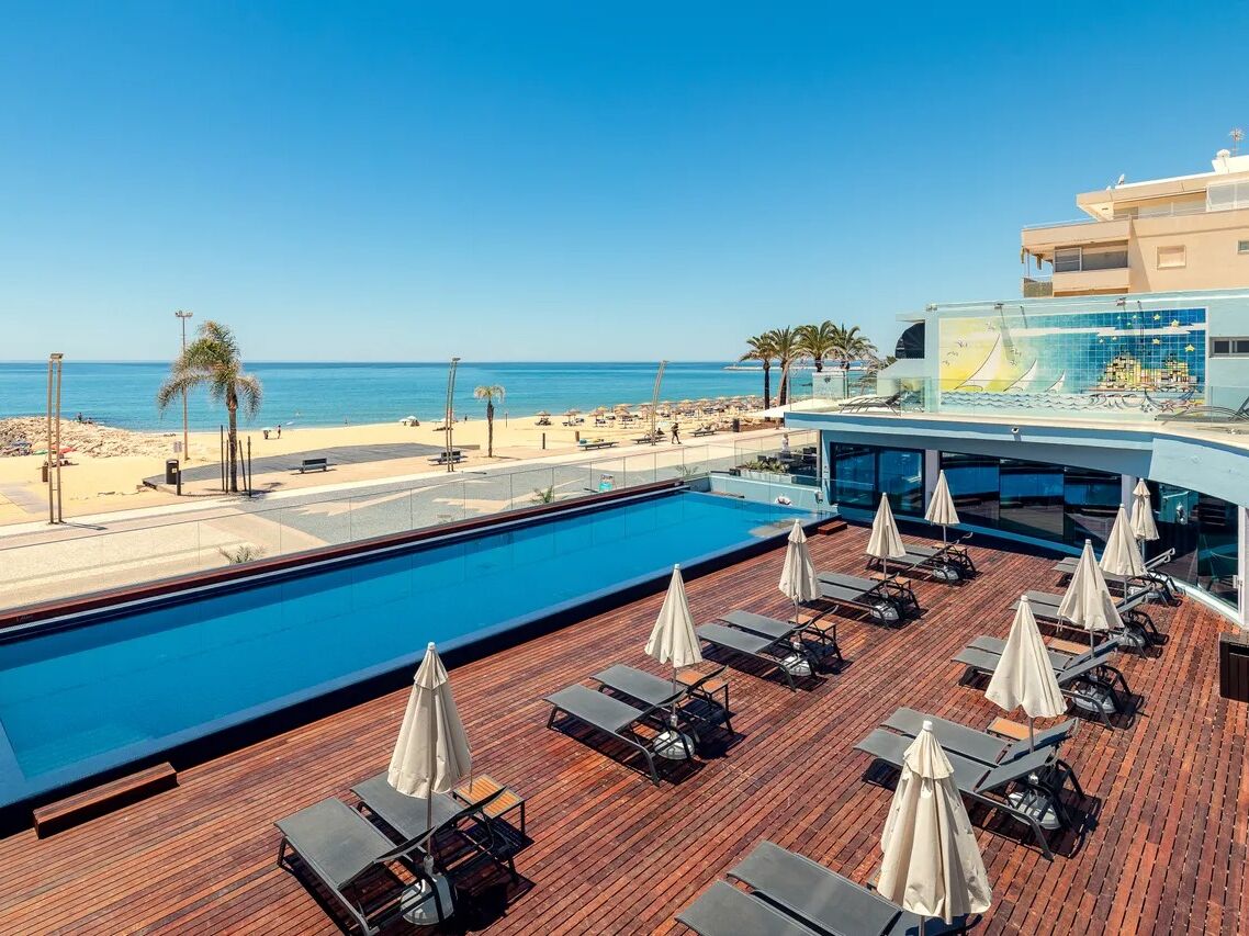 Picture of Dom José Beach Hotel