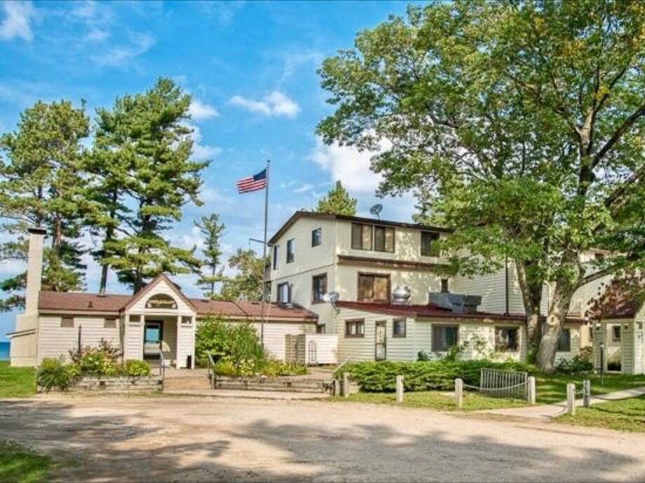 Picture of Beaver Island Lodge - Beaver Island, Lake Michigan