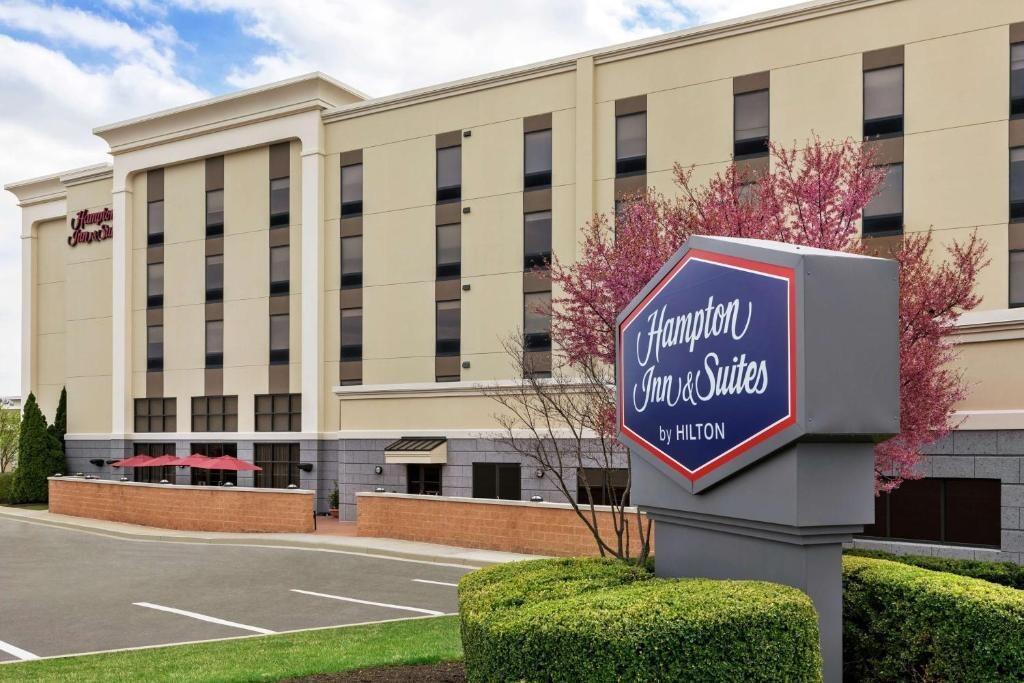 Picture of Hampton Inn & Suites Frederick-Fort Detrick