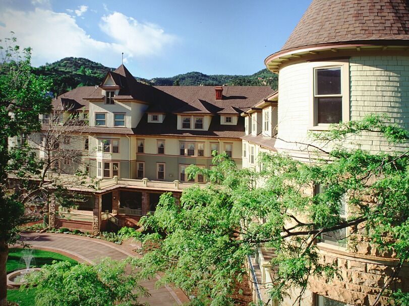 Picture of The Cliff House at Pikes Peak