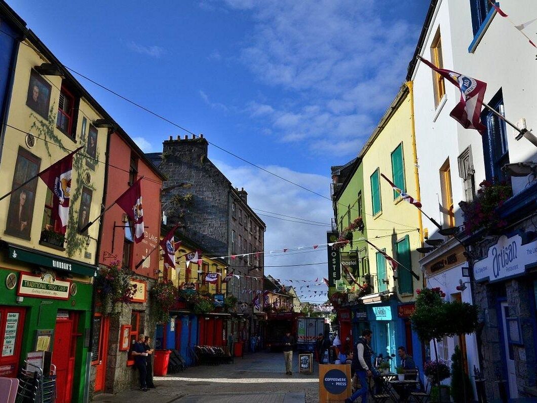 Picture of Shop street