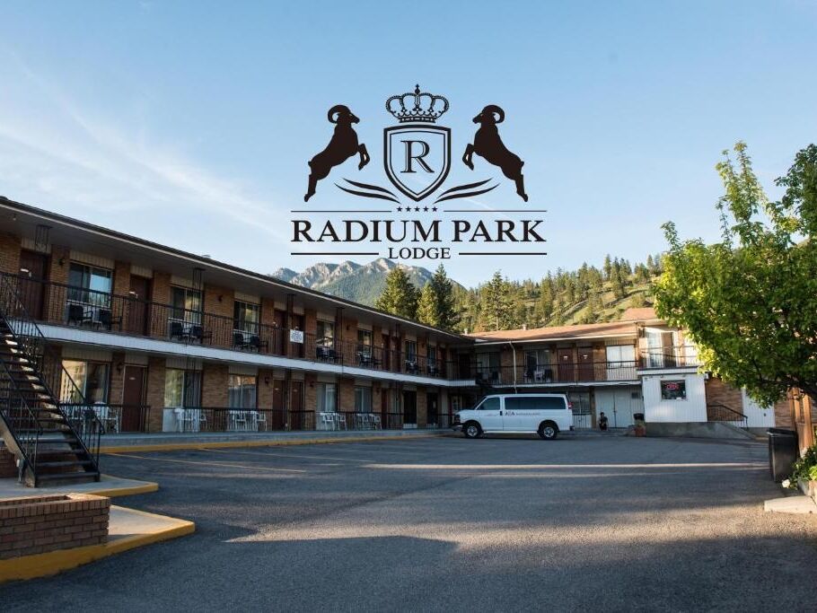Picture of Radium Park Lodge