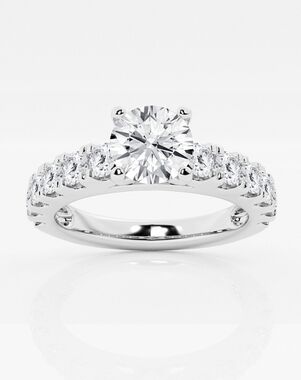 Grown Brilliance Round Cut Engagement Ring