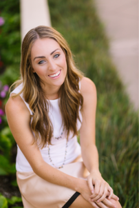 samantha roberts the knot wedding industry and content expert