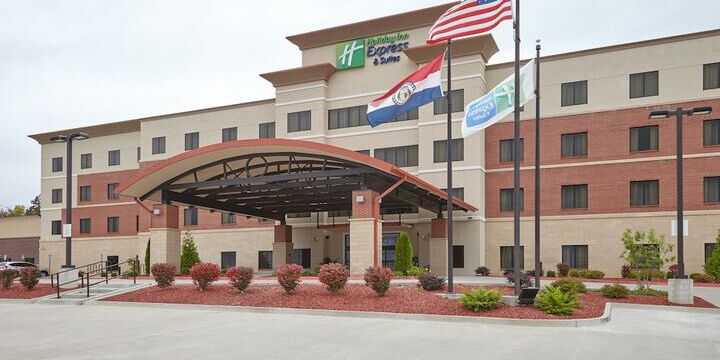 Picture of Holiday Inn Express & Suites