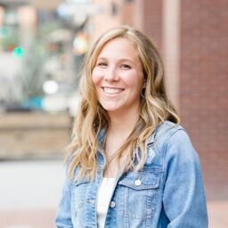 emily rumsey the knot editor