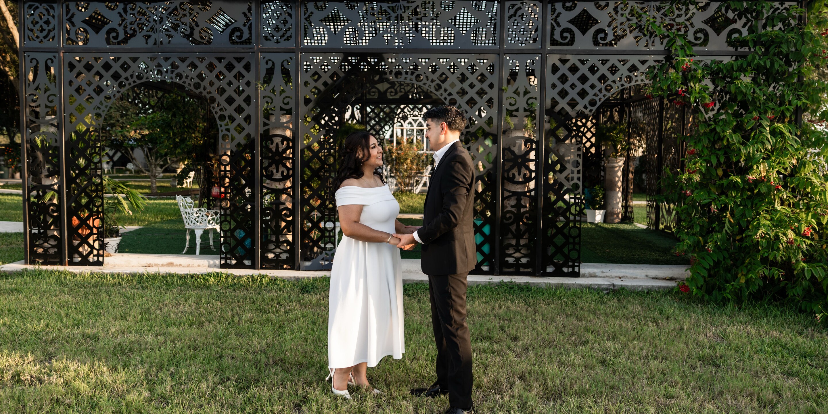Emi & Cristobal Home Page Banner