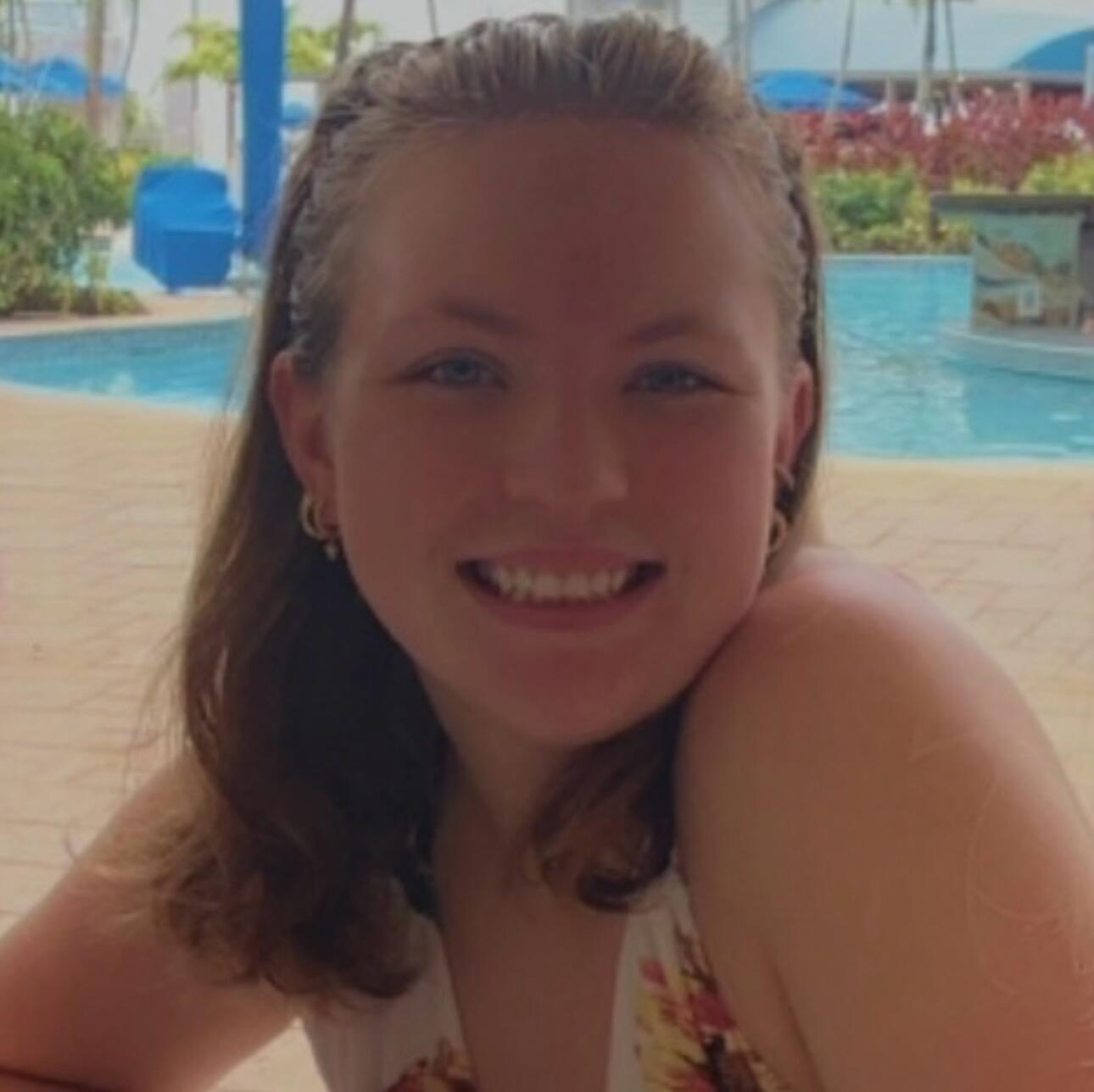 Layla Vansteenwyk