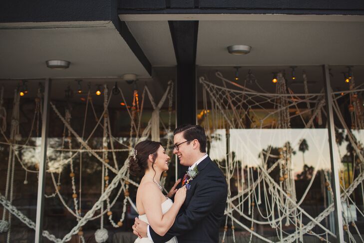 Matt had a green succulent wrapped with yarn, pinned onto his charcoal gray jacket lapel. "We'd been at the venue before, trying to take a break from our hectic work lives," Kate says. "Palm Springs is deceptively close to Los Angeles, and we associated the Ace with relaxation and intimacy."