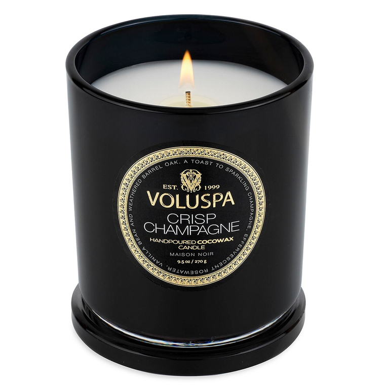 Champagne-scented candle for the best engagement gift ideas
