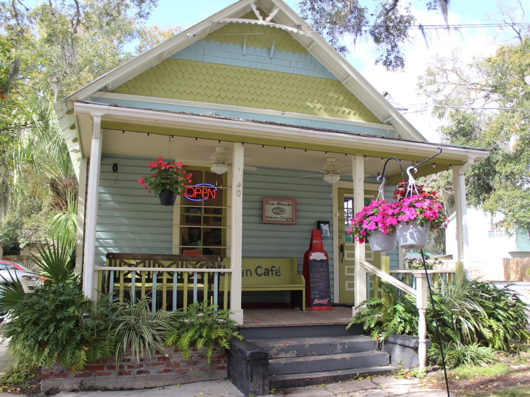 Picture of Back 40 Urban Cafe