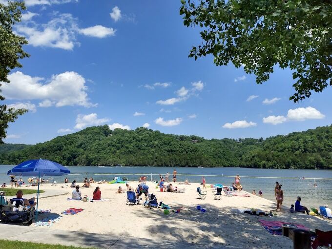 Picture of Dale Hollow Marina