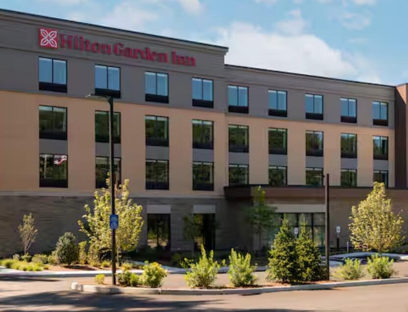 Picture of Hilton Garden Inn Boston Canton