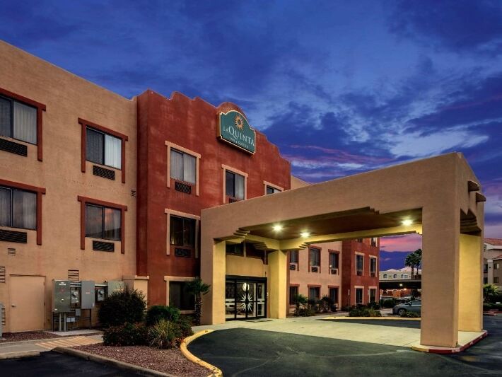 Picture of La Quinta Inn & Suites by Wyndham NW Tucson Marana