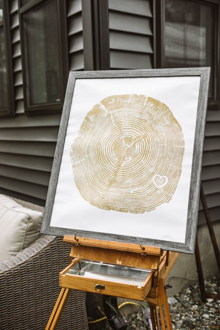Personalized and Rustic Woodgrain Artwork at Reception