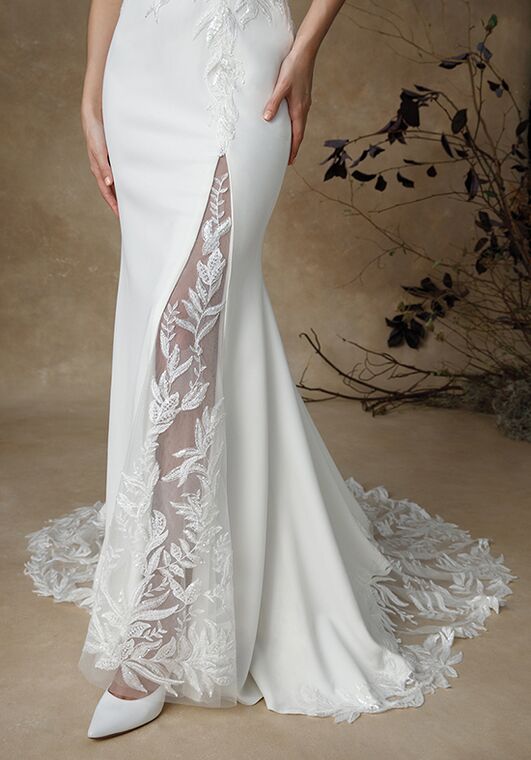 Justin Alexander Graham Fit-and-Flare Wedding Dress - 6