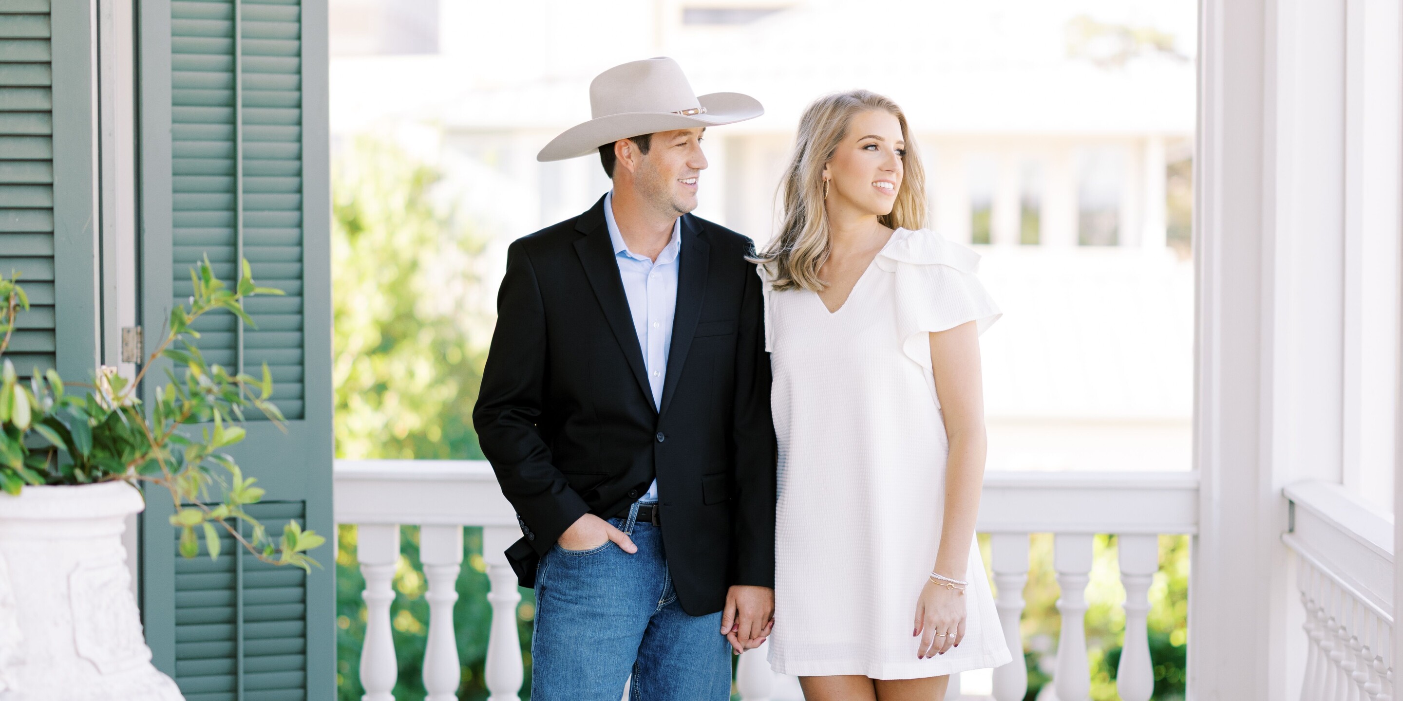 Meredith & Carson Home Page Banner