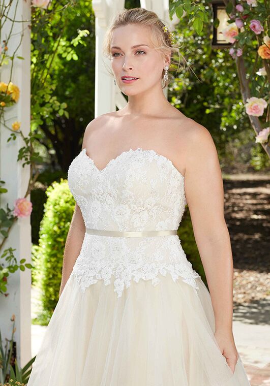 Casablanca Bridal Style 2282 Hydrangea Ball Gown Wedding Dress - 5